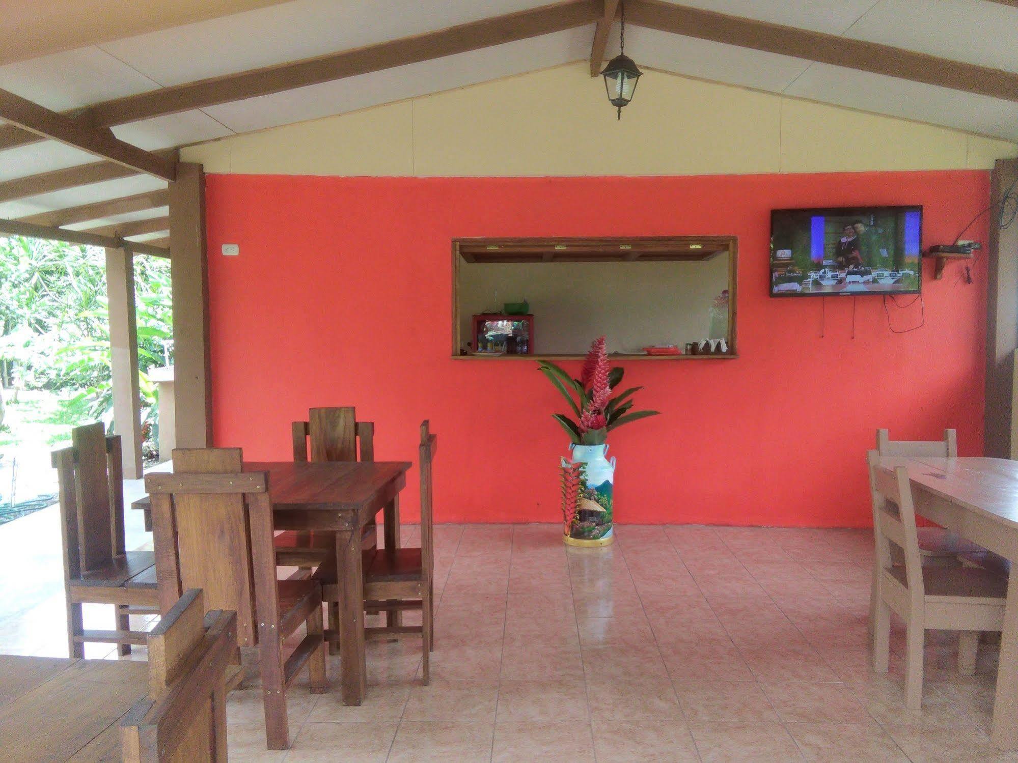 Paraiso Volcano Lodge Guayabo  Luaran gambar